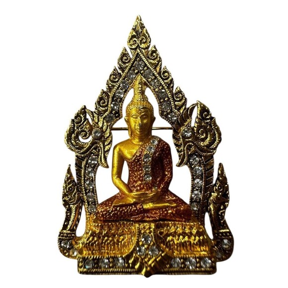 Phra Phuttha Chinnarat Thai Buddha Amulet Pendant/Pin Golden/Copper Crystals - Picture 1 of 7